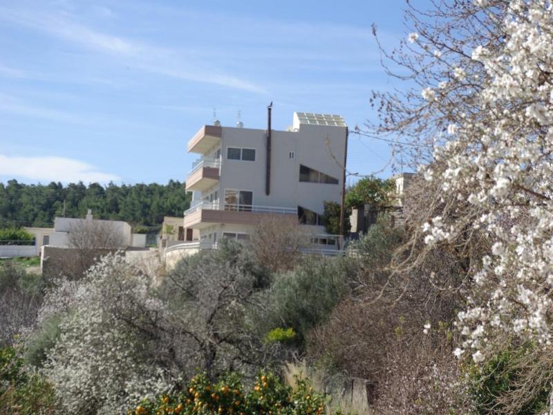Thomas 2* Monolithos (Rhodes)
